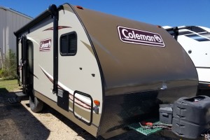 Used 2017 Dutchmen COLEMAN LIGHT LX 1605FB Travel Trailer Used 2017 Dutchmen COLEMAN LIGHT LX 1605FB Travel Trailer